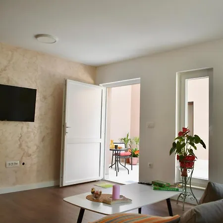 Apartment Bel